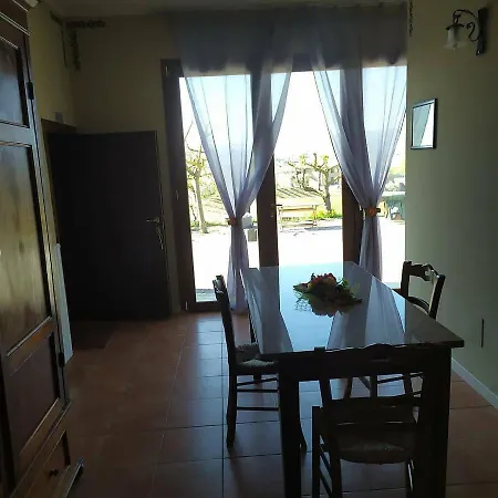 Podere Fornace Bed and Breakfast *