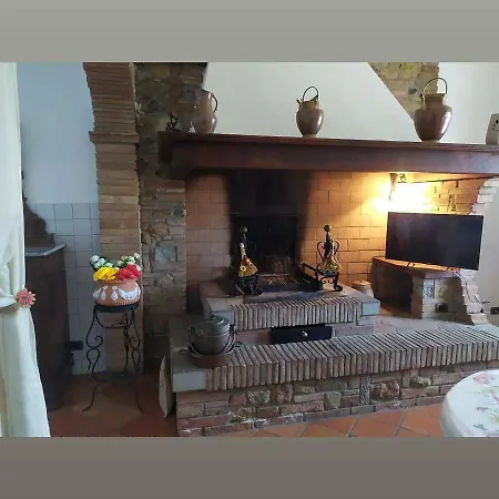 Podere Fornace Bed and Breakfast Nottola