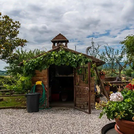 Podere Fornace Bed and Breakfast *